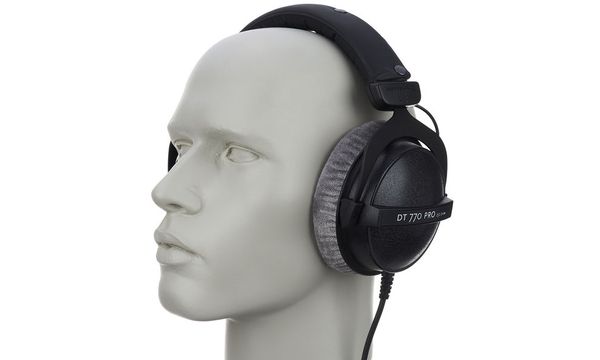 beyerdynamic DT-770 Pro 250 Ohms