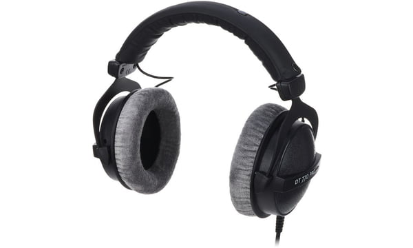 beyerdynamic DT-770 Pro 250 Ohms