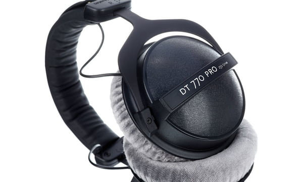 beyerdynamic DT-770 Pro 250 Ohms