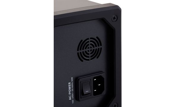 Behringer X Air XR18