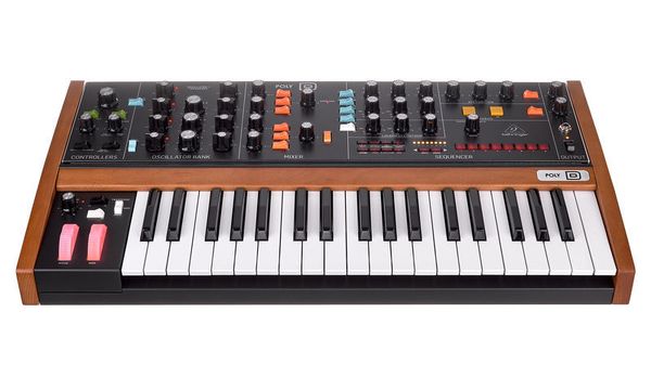 Behringer Poly D